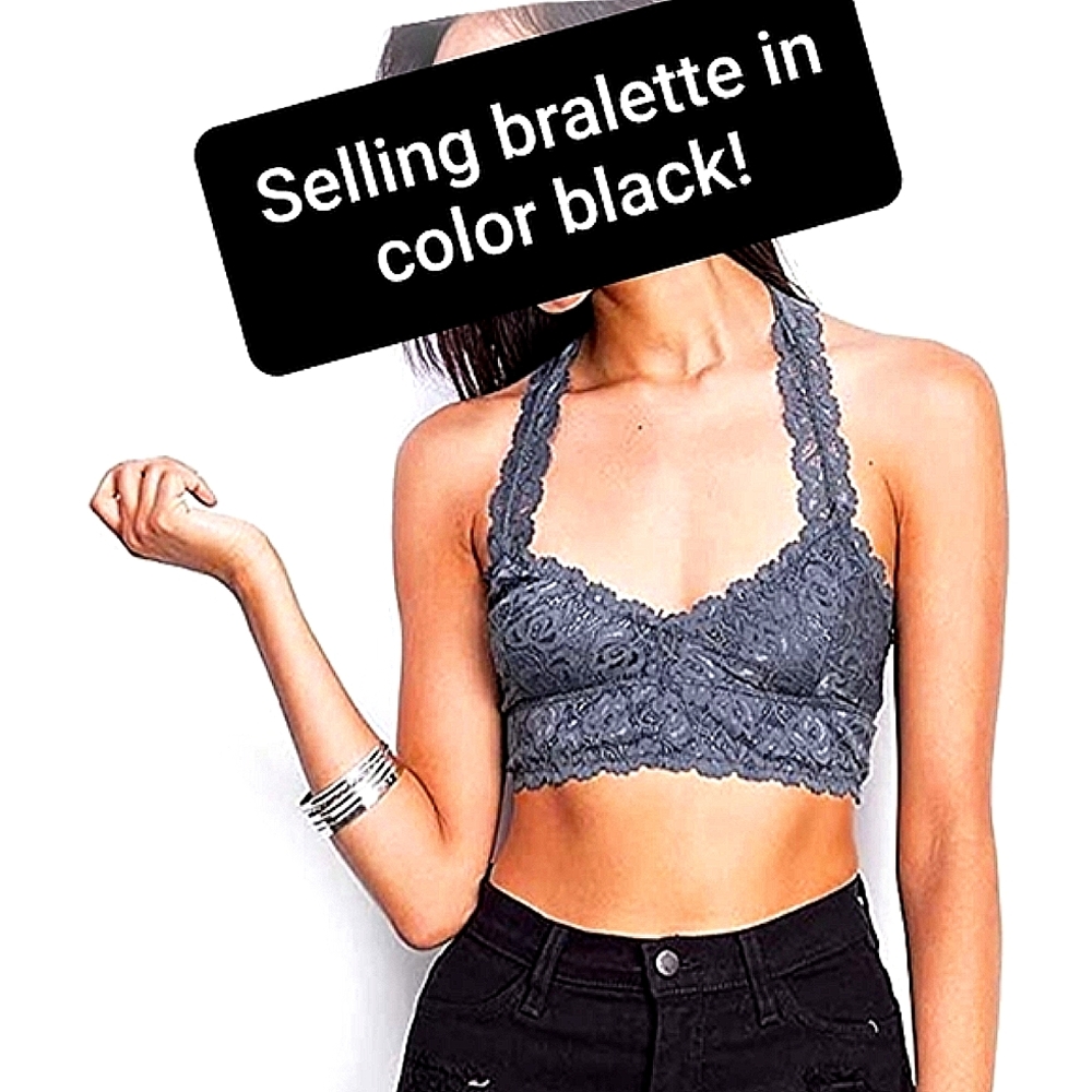 Signature 8,🐰 Lace Racerback Bralette in Black